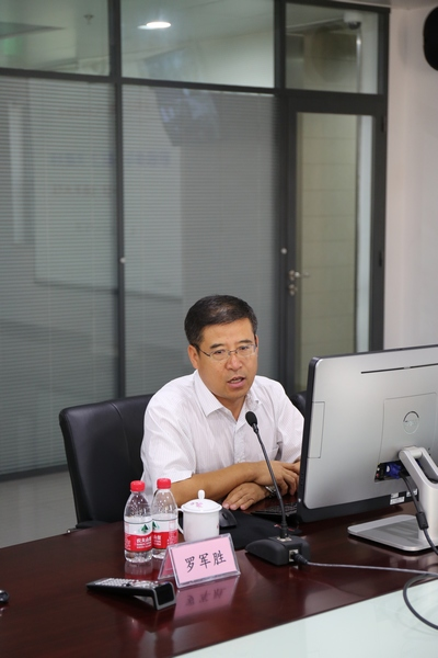 2025新老澳门原料免费大全