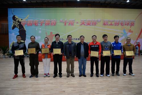 2025新老澳门原料免费大全
