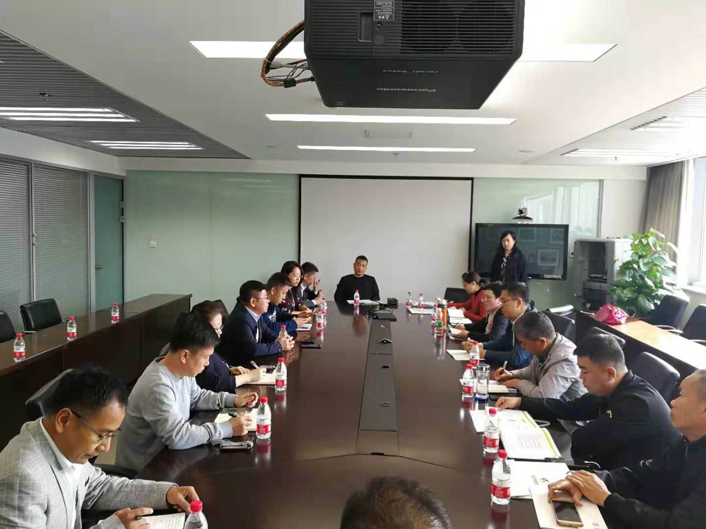 2025新老澳门原料免费大全