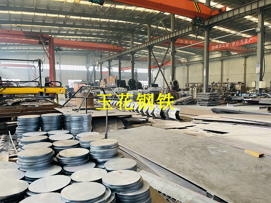 进行厚板剪切加工的操作要求注意