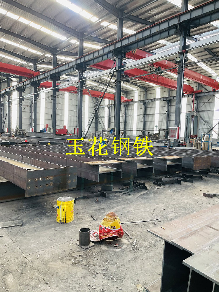 钢板折弯加工，是这样完成的，看来也不是那么复杂！